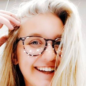 Meet your Posher, Samara